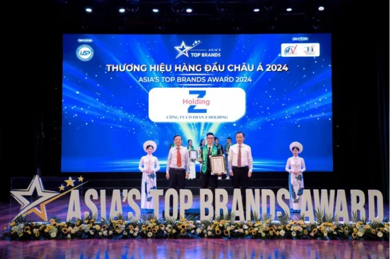 2 03577706487953156079456